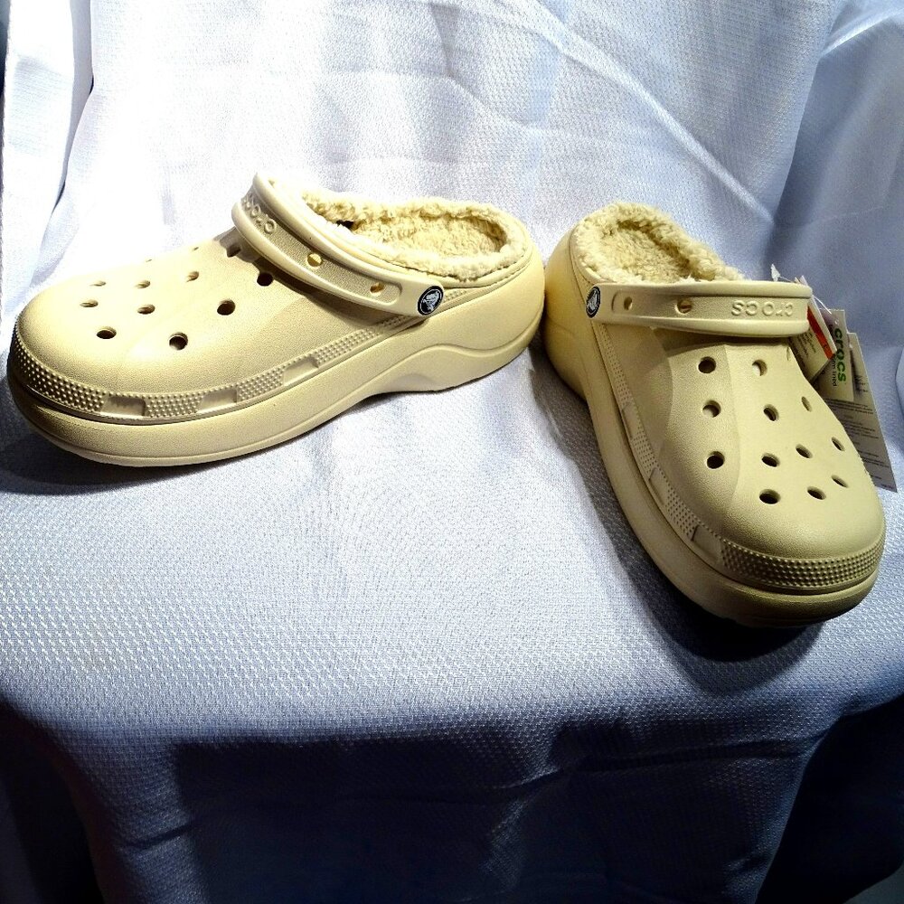 Crocs Baya Platform Lined  W11  New With Tags